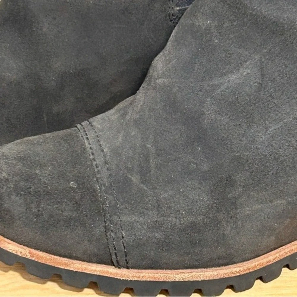 UGG Hidden Wedge Womens 7‎ Ankle Boots Black Suede Slip On